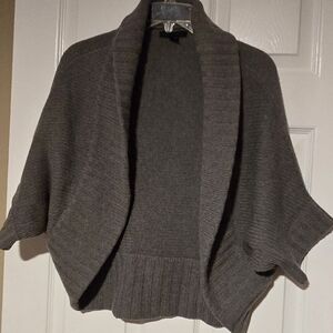 Reaction Kenneth Cole Gray Women's Shrug